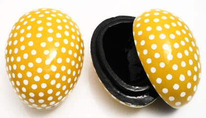 Gult påskägg med vita prickar - Bild 3