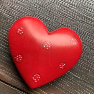 Täljstenshjärta Rött med mönster 6