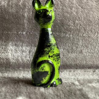 Täljstenskatt Grön/svart cirka 10cm hög