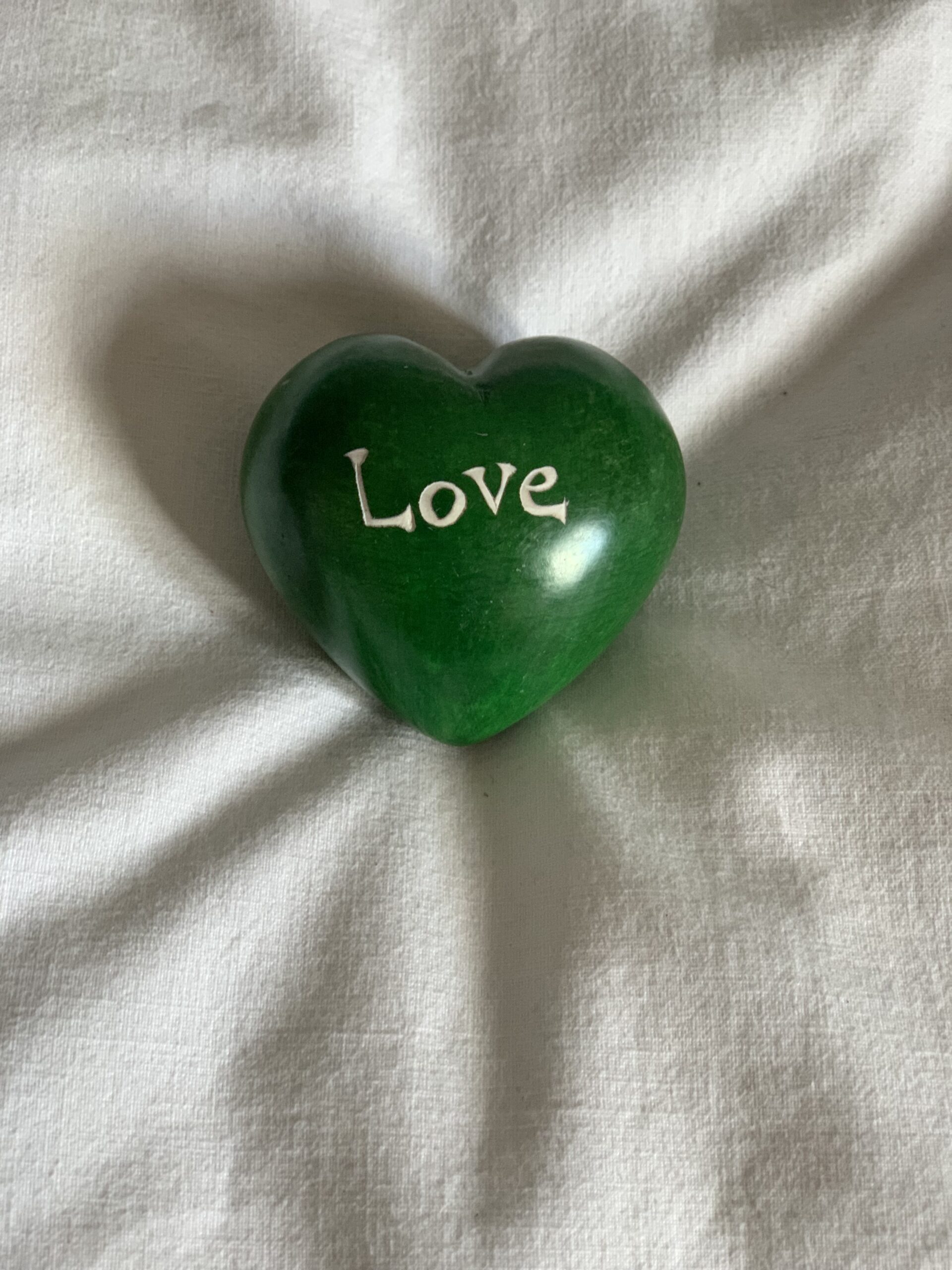 Täljstenshjärta Love Grön